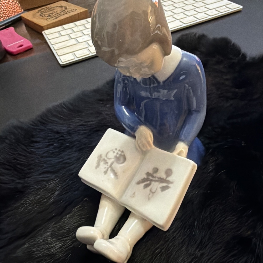 Vintage 1960's Bing & Grondahl Girl Reading First Book Porcelain Figurine #2247